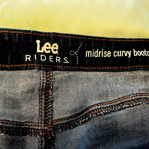 Lee jeans size 14P. - Picture 2 of 4